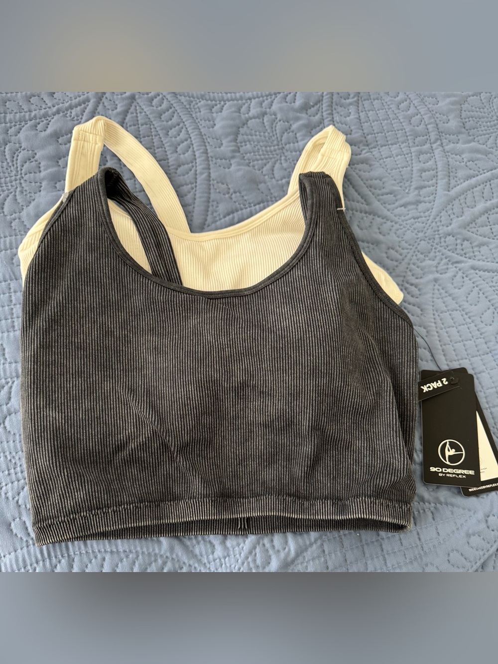 90 degree by Reflex Ribbed Scoop Neck Sports Bra - Black & Cream Size Large